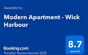 Modern Apartment - Wick Harbour